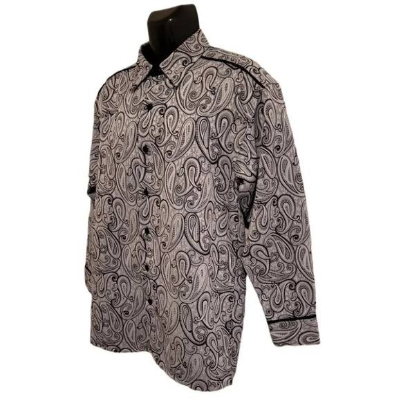 Men's Button Up Shirt by Montique (size M) - Picture 2 of 5